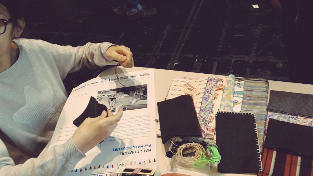 HallCouture's tweet photo. @HallCouture @MakerFaireParis avec @LesModelieres #DIY #rencontresintergénérationnelles https://t.co/PXne5yuNA7