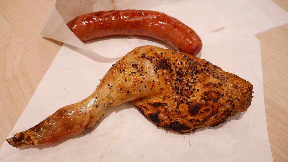 AichiNow_en's tweet image. #Neopasa #ServiceArea in Okazaki has the delicious #OkumikawaTori bird! AichiTravelTips FB: buff.ly/1pJaNzl