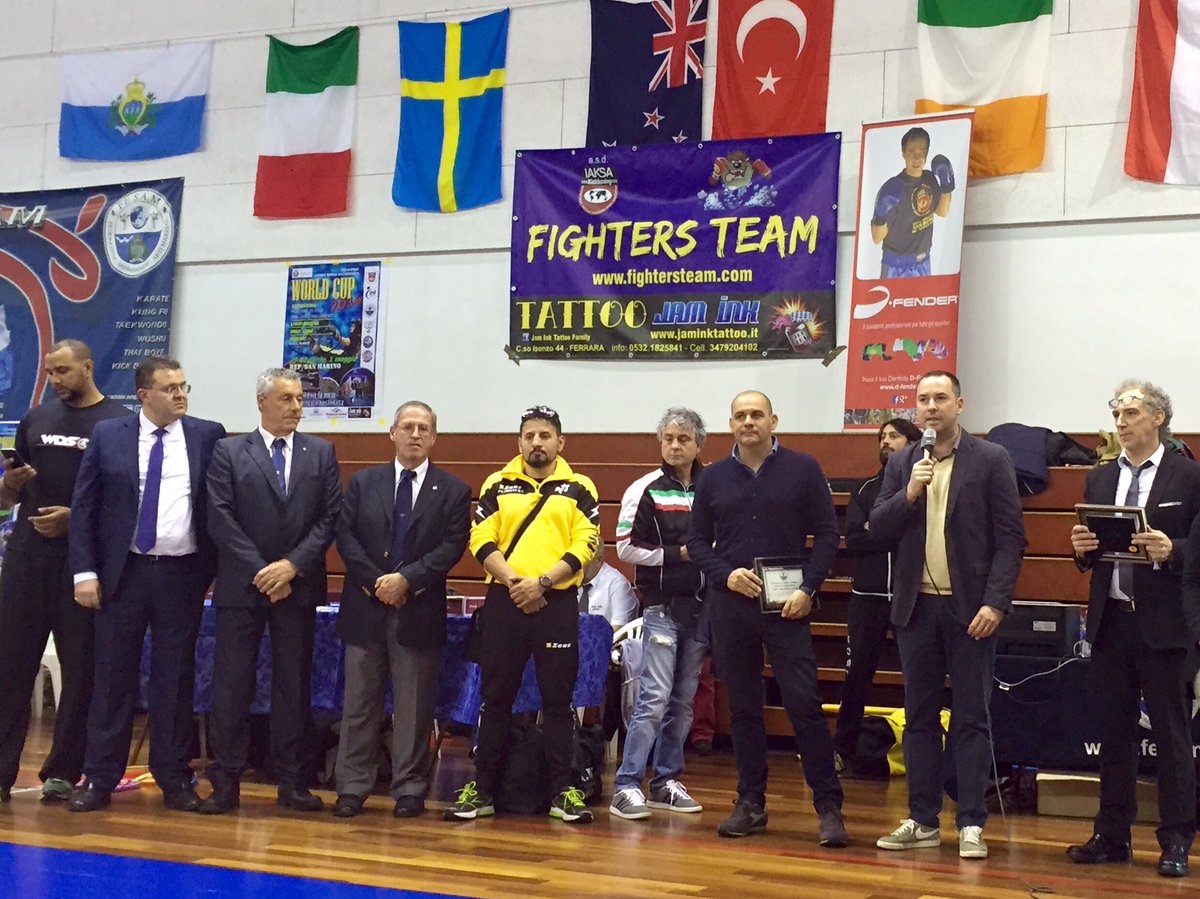 SegrTurismoSm's tweet photo. @dorolonfernini a inaugurazione #IAKSA Kickboxing World Cup 'Sono impressionato dalla passione che trasmettete' https://t.co/hA1ckSTmgR