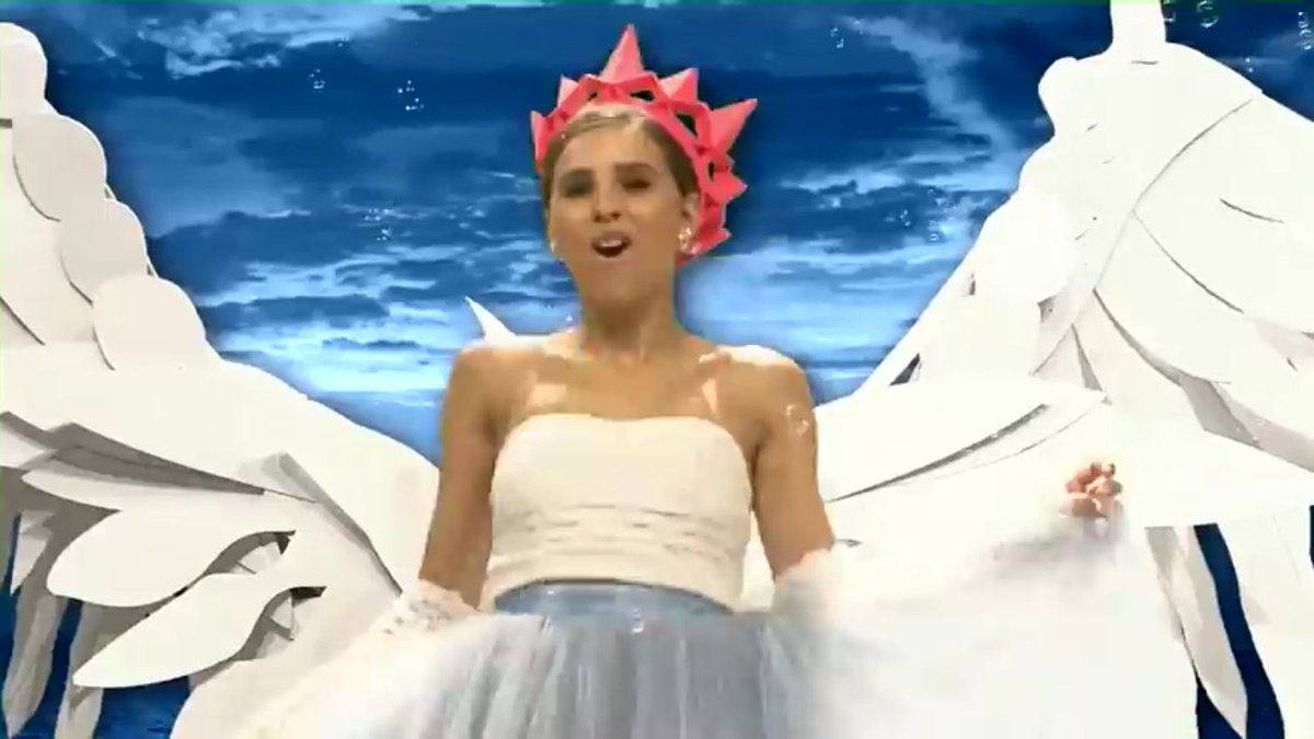 IYoamopaug's tweet photo. Esta hermoso él vídeo, fue una emoción súper con este vídeo #MiCorazonEsUnPais @soypaulinagoto https://t.co/ShX1jcGi8d