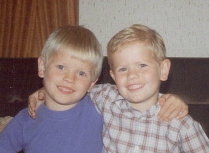 ButleruWSoccer's tweet image. We had to go WAY back to find a smiling picture of the BIRTHDAY BOY
#OnTheRIght #CoachRob