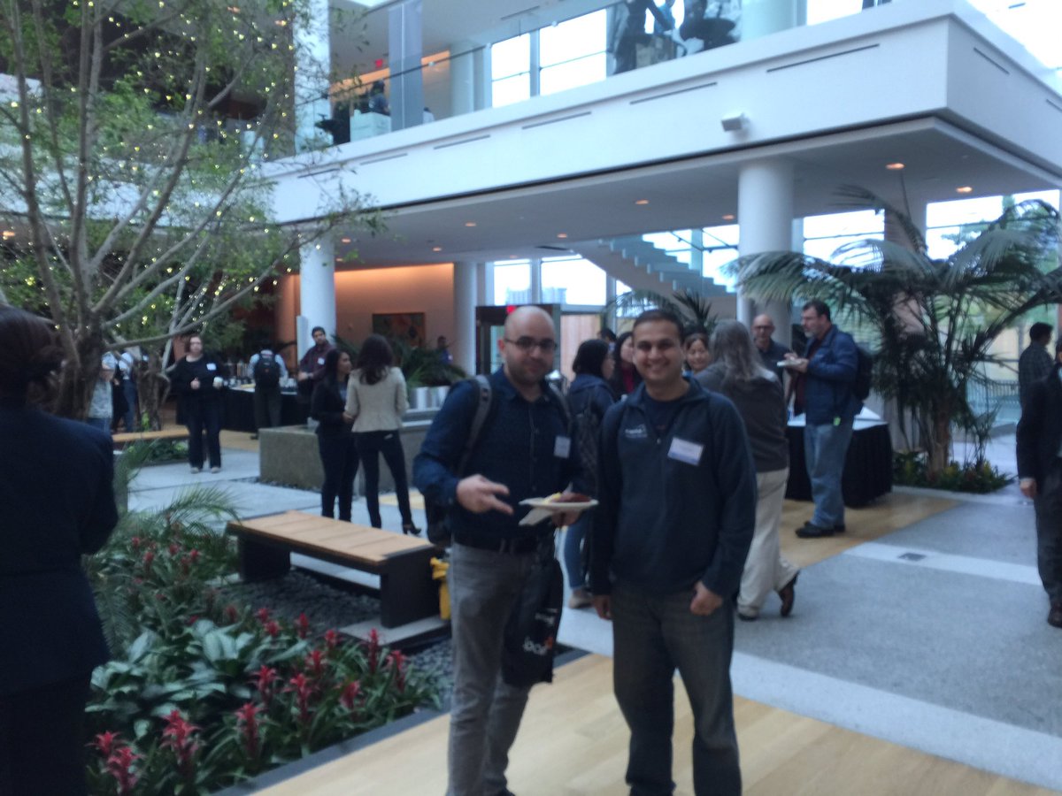 SparkSaturdayDC's tweet photo. #sparksaturdaydc sparkling capitaloners. https://t.co/H7Rv2PKDKg