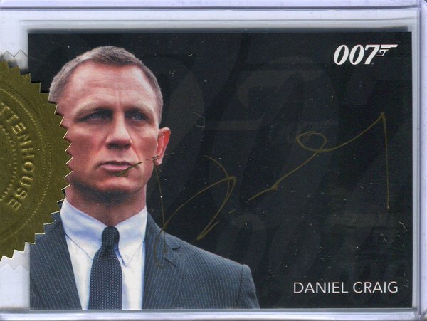 submit__startup's tweet photo. JAMES BOND CLASSICS 2016 Dealer Incentive Card 9 Case Autograph… https://t.co/f7A3mVyL6T  #Entertainment #Show https://t.co/lUccpqUYwy