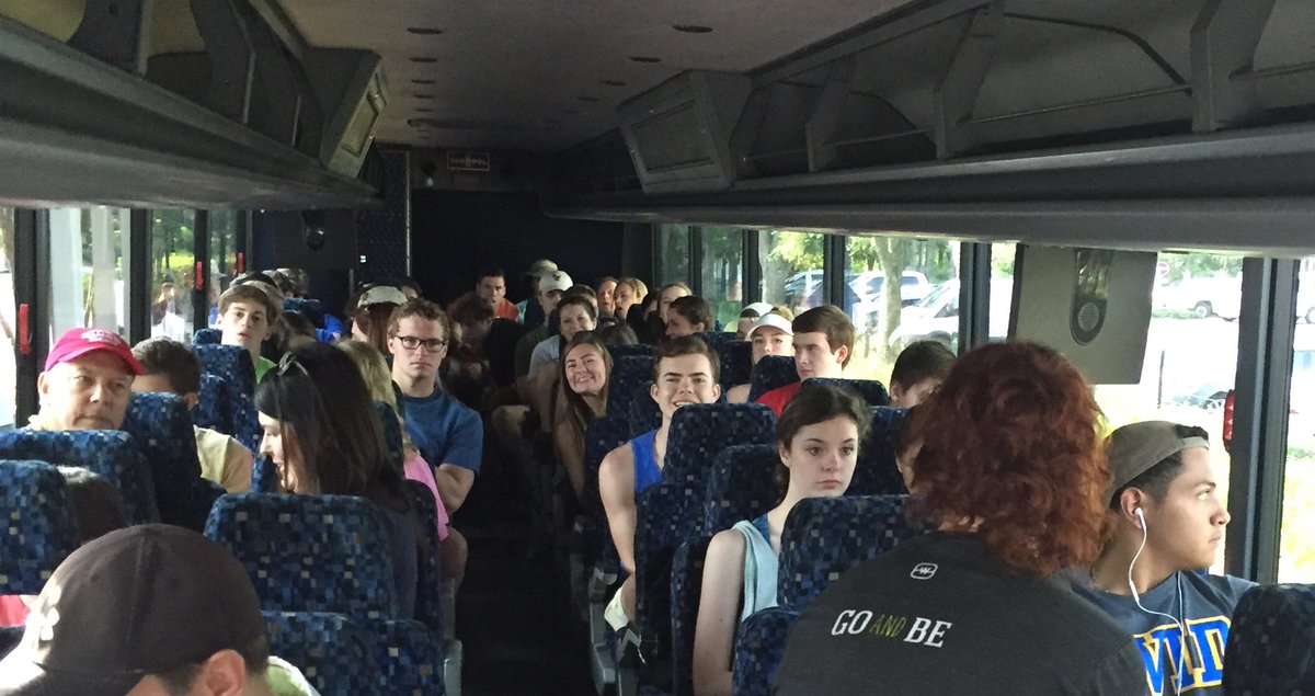pearcestampede's tweet photo. Early morning ride to Universal Studios🌟 https://t.co/wrekwzHWrF