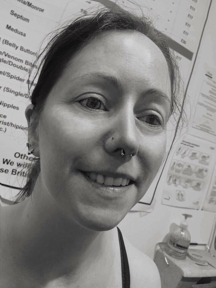 Lovely little Septum piercing for a customer this afternoon💚 #silverlining #septum #harrogate