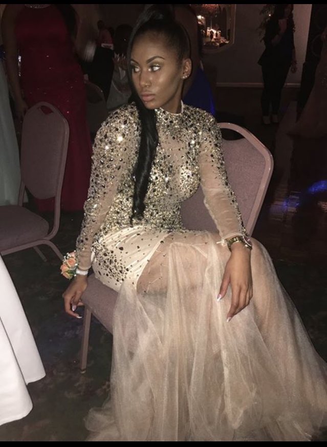 PromPage2k16's tweet photo. She's popping!👑

@Yeayeano1cares https://t.co/g6iX84PayZ