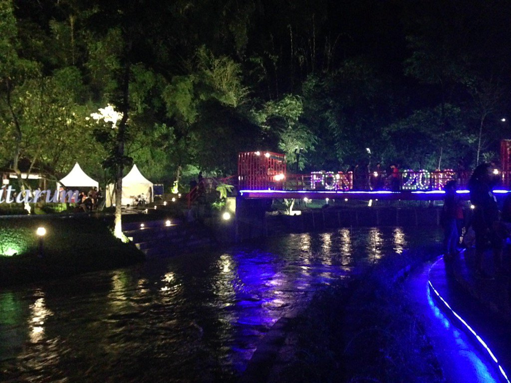 FON 2016 semakin rame nih, yuk dateng ke teras cikapundung, FREE ENTRY!

#FON2016
#ChromaticEast