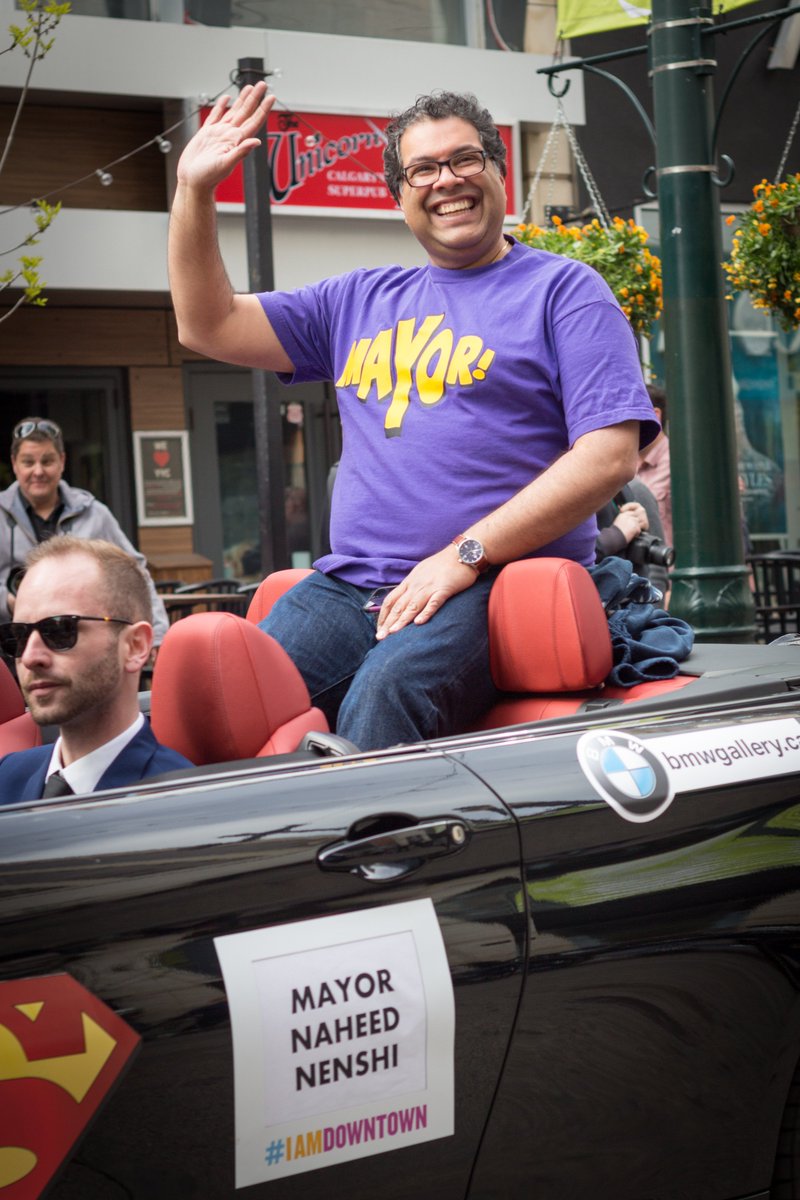 heming_e's tweet photo. @nenshi Best SuperMayor ever! https://t.co/41plFMOCqu