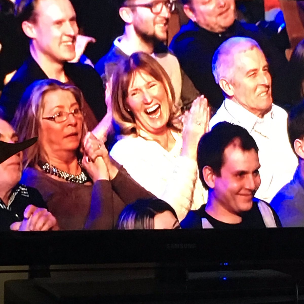 SueHarleyy's tweet photo. This woman's face reaction on @McInTweet big show 😂😂 #michaelmcintyre https://t.co/CFauqGxwOk