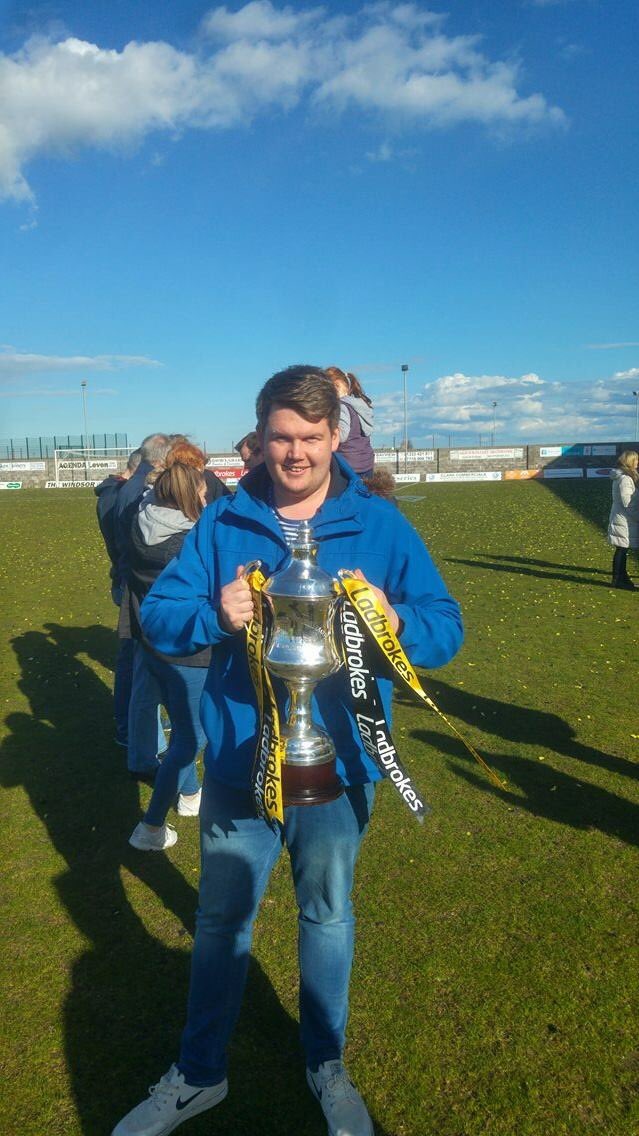 SirScottYoung's tweet image. CHAMPIONS 💛💛