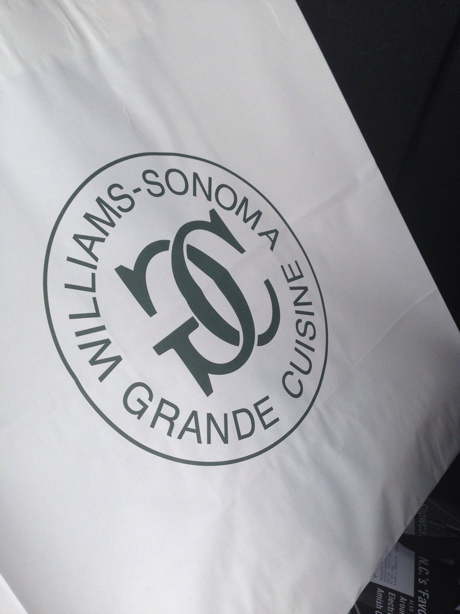betsynancy's tweet photo. “@amillerfoto: When you end (@ Williams-Sonoma) https://t.co/dvNtt8ycfx https://t.co/HXXWlKBowU”Buy #GIADAs items in lines !