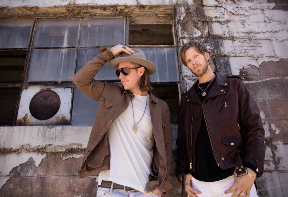 Florida Line H.O.L.Y. (Video, Voto & Testo)