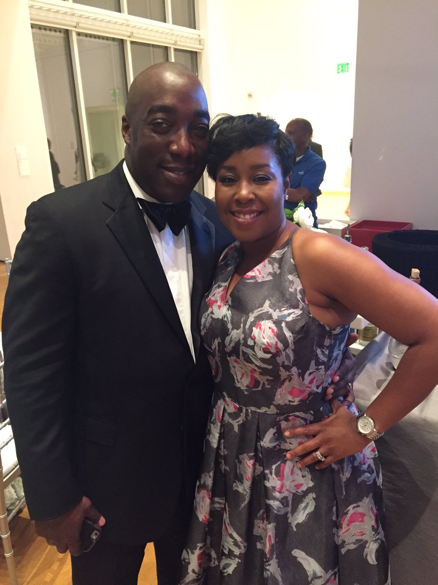 SBPTravels's tweet photo. Fun nite @HighMuseumofArt for a the #Driskell dinner #ArtLovers #blacktie https://t.co/V7DUznfTAd