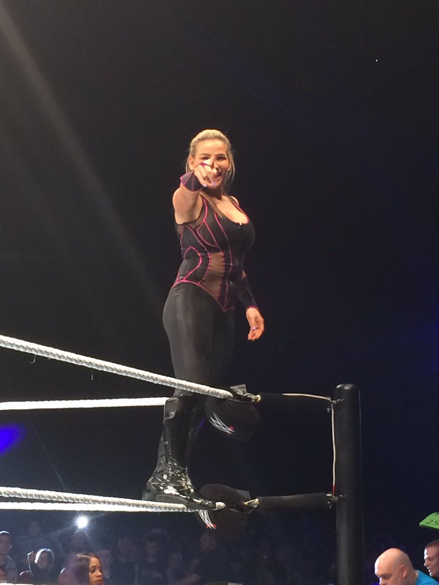 bacojean's tweet photo. @NatbyNature loved you @wwe Brussels https://t.co/h9dN9g0GuZ