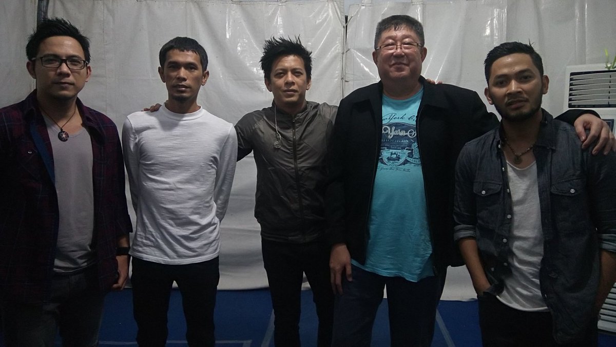 Ready <a href="/NOAH_ID/">NOAH</a> <a href="/R_besar/">Ariel Noah</a> bersama FEEL THE BLACKGOLD CONCERT 2016
 ||STAD.NOTOHADINEGORO-JEMBER||