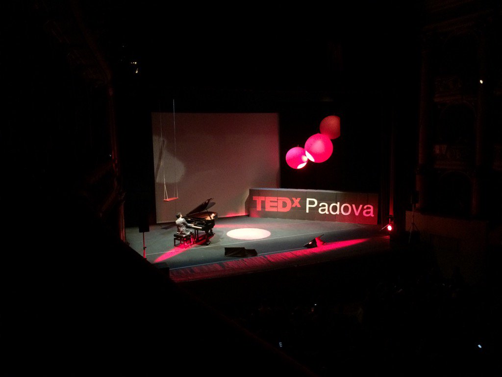 chemp_it's tweet photo. #TEDxPadova  #letsplay https://t.co/vLgYNLjqVw