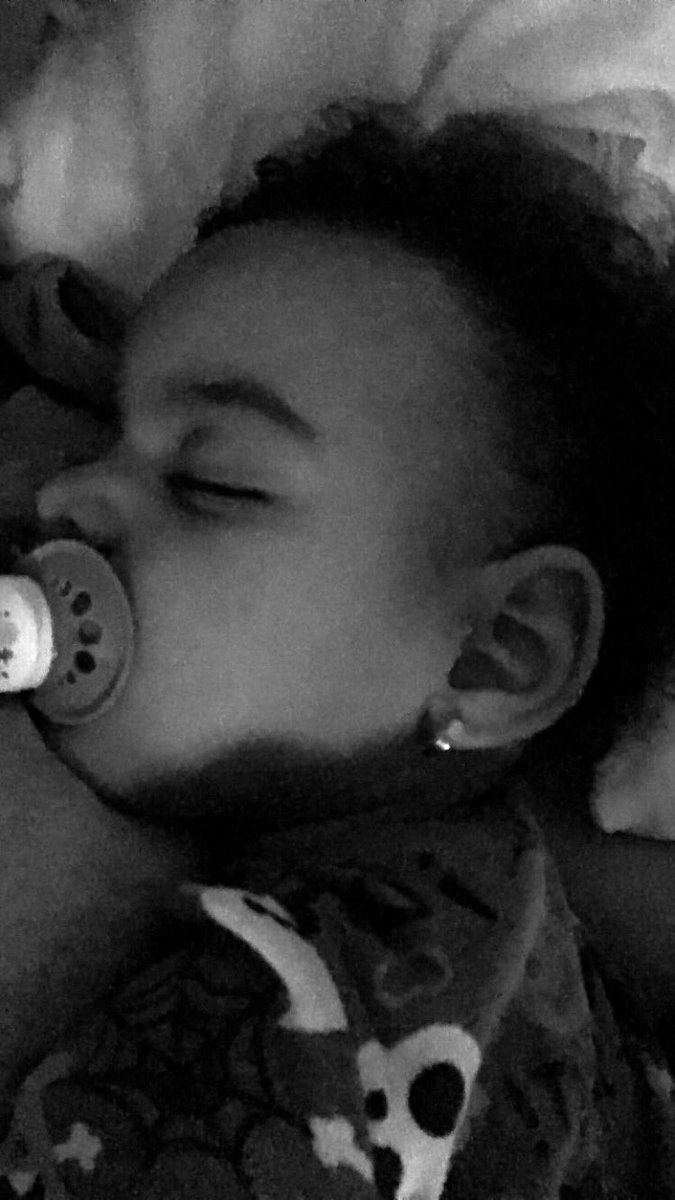 Hazel Marie tweet media