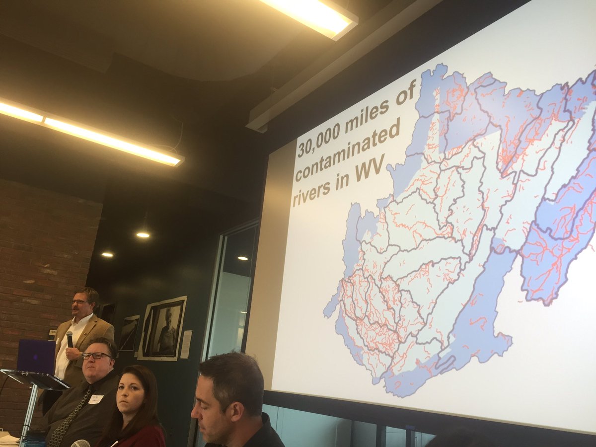 davemistich's tweet image. .@wvumediacollege&apos;s #WVUStreamLab event, Todd Petty says West Virginia has 30,000 miles of contaminated rivers.