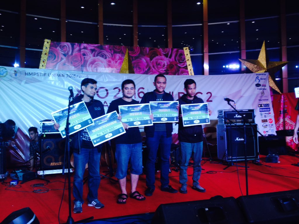 IndigoHubBdg's tweet photo. Awarding buat para juara2 di @IXPO2016 selamat dan terus berkarya :) https://t.co/deBQws2vvB