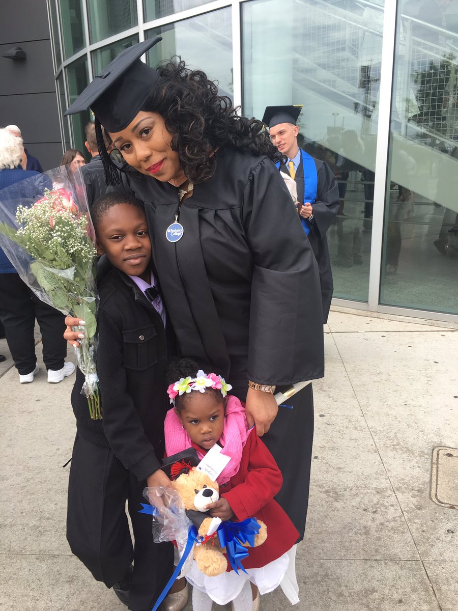 mzzdivacherri25's tweet photo. @BerkeleyCollege #BerkeleyGrad2016 https://t.co/0EStPwYpzC