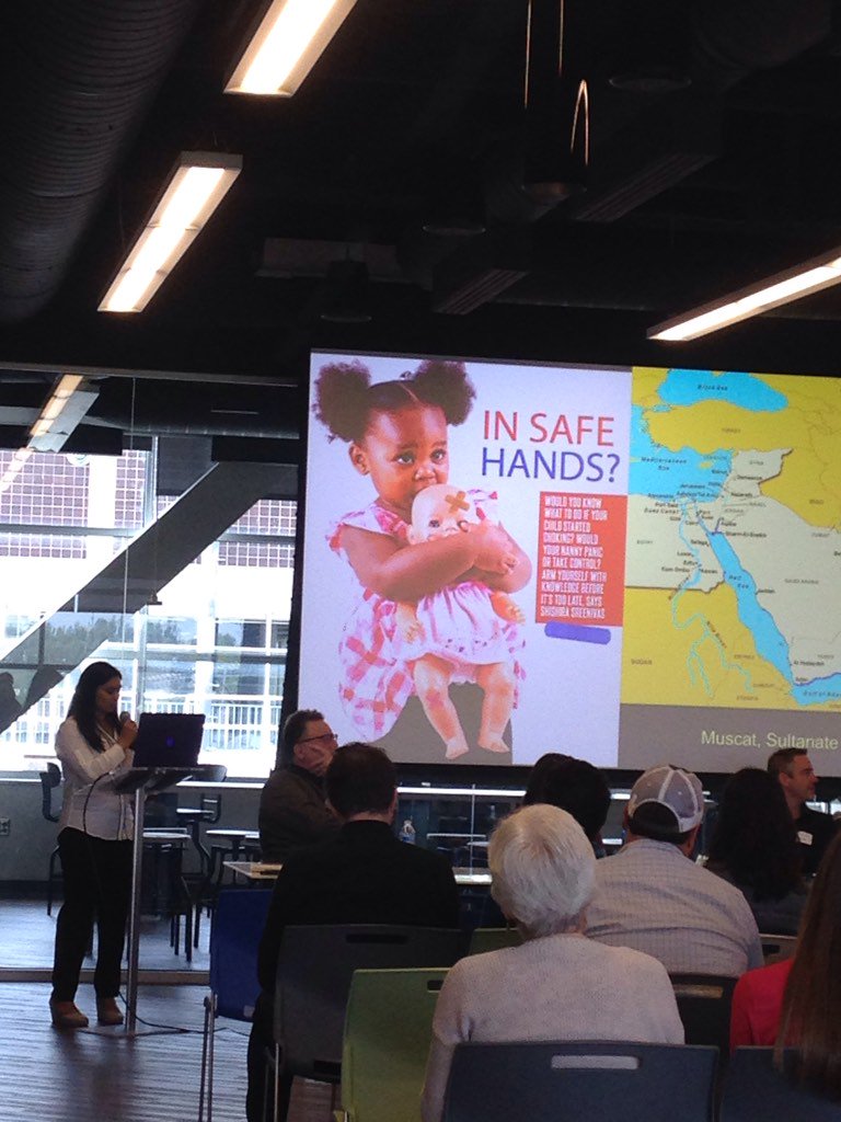 West_VirJillian's tweet image. @Shishira_NS represents #WVUStreamLab and explains our fall class