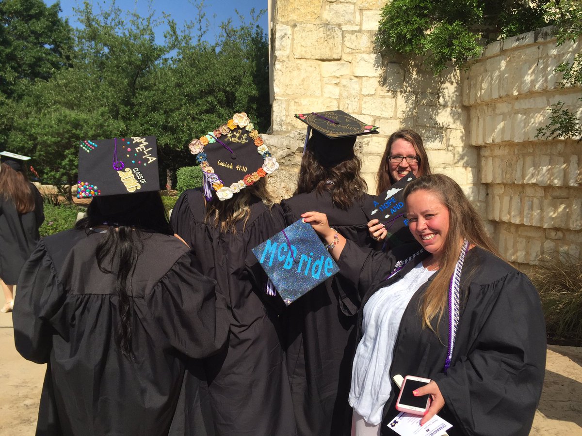 concordiatx's tweet photo. Lots of awesome caps out here! #ctxgrad https://t.co/11Mh6c2NaT