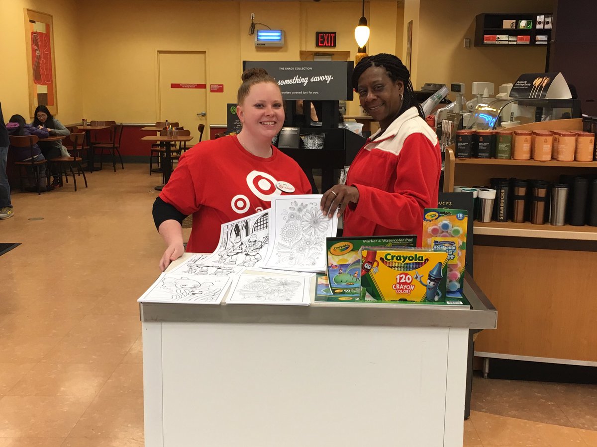 PaulinaMavriki1's tweet photo. #kidscoloringevent T1150 is ready to color with the kids https://t.co/BEINKYhcFC