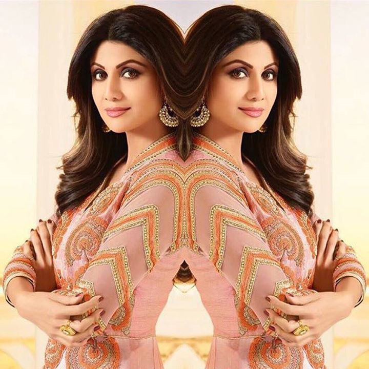 FlickzTimeMedia's tweet photo. #ShilpaShetty #Bollywood https://t.co/RFJsxlah2p