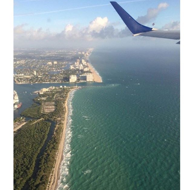 CCarr247's tweet photo. Off to #DominicanRepublic ✈️🌎 #Views https://t.co/k0AU0xcHn7