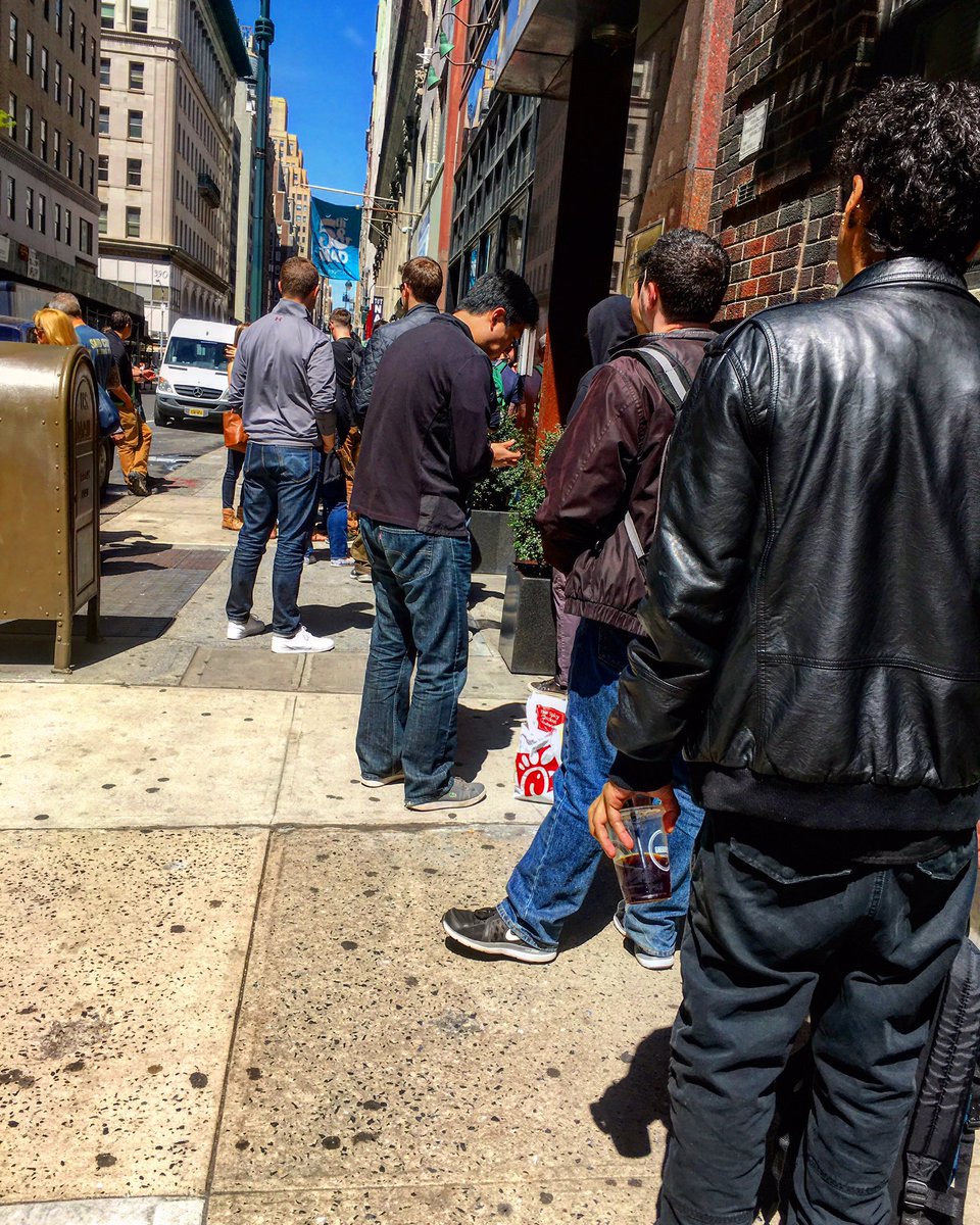 NYC_Craft_Beer's tweet photo. Current scene at @TheGingerManNYC
I'm standing in a line. On a Saturday Morning. For beer… #beernerdproblems https://t.co/JPYN7gIoox