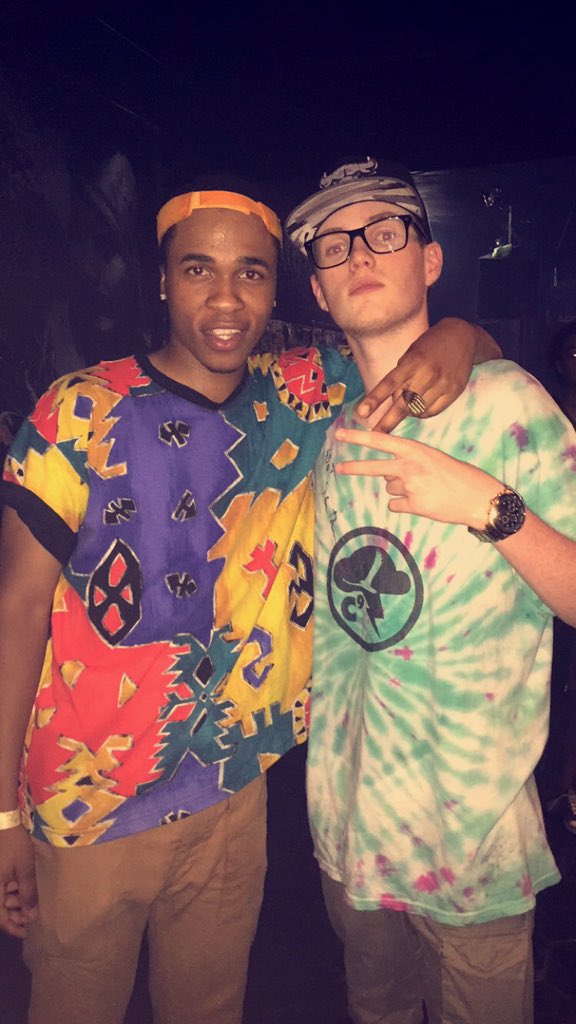 austinford___'s tweet photo. @ALLANKNGDM don't tell no fables. You killed it last night https://t.co/VPwzQaekLF