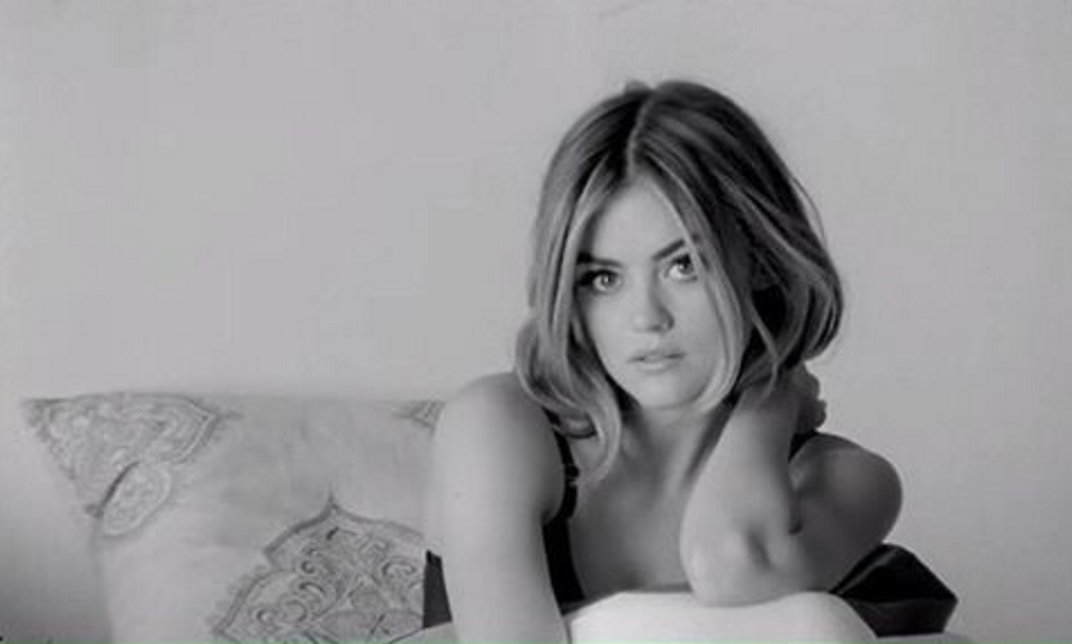 lucyhale's tweet image. If u haven't already watch #SheBurns. Such an amazing experience to be a part of ! @foyvance lucyhale.co/sheburns