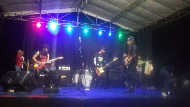Alamy live konser at lapangan sumampir kota cilegon banten