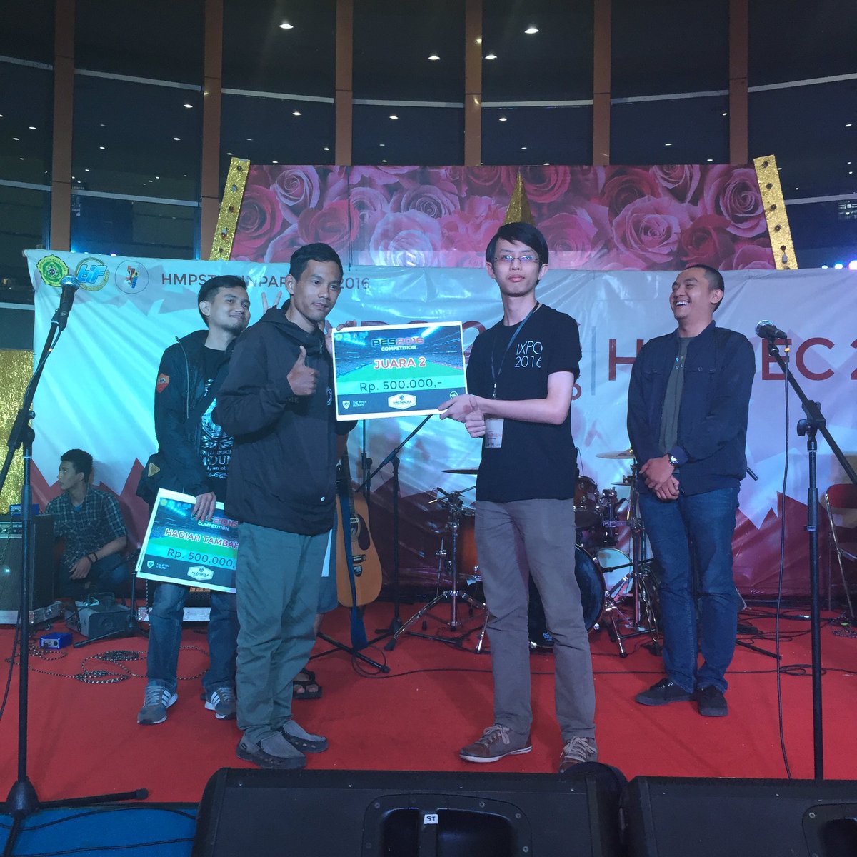 IXPO2016's tweet photo. Selamat untuk juara 2 PES 2016 Competition #IXPO2016 #TechnologizeYourLifestyle https://t.co/BCRi9Fec5q