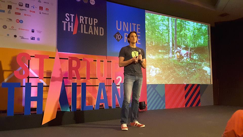 SabrTech's tweet image. Our founder @MattCarscallen guest speaker at #StartupThailand - What Are You Doing To Make The World A Better Place?