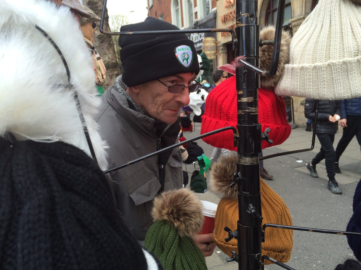 Julie flood-hunt tweet media