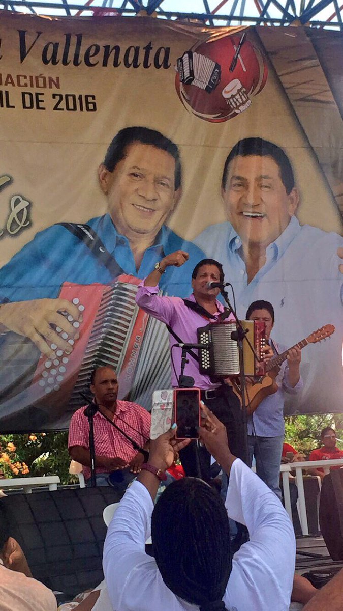 Victoria tweet media