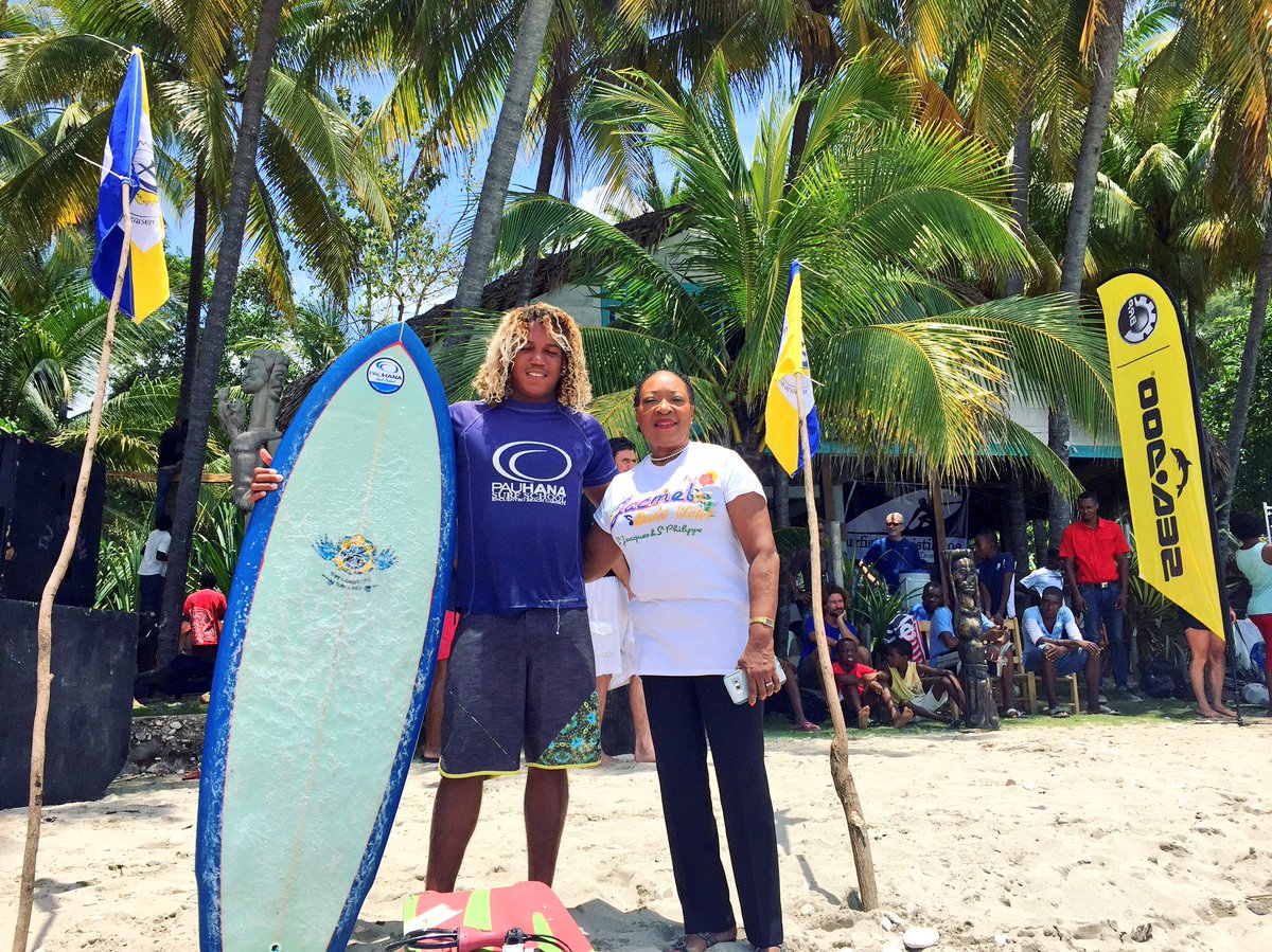 MTourismeHaiti's tweet photo. #DestinationJacmel |Rejoignez-nous à Kabic pour le 1er concours de surf en #Haiti. #Tourisme #SurfHaiti #Jacmel https://t.co/sZmHQkTEjU