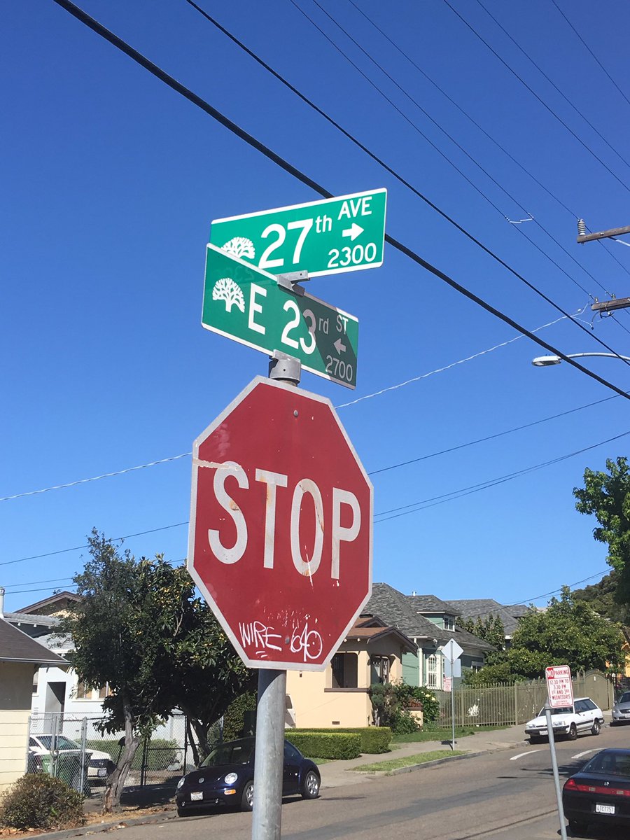 cfarivar's tweet photo. What up #Twomps #Oakland https://t.co/TBB8iXOtM9