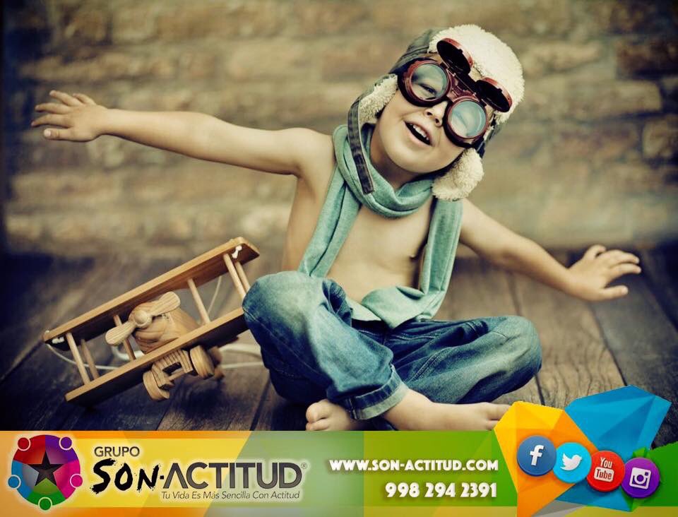 SON_ACTITUD's tweet photo. 🎈¡FELIZ DÍA DEL NIÑO!🎈Gracias por inspirarnos con sus sonrisas,detalles,risas,juegos y tanta diversión. #DiaDelNiño https://t.co/EQm6HoKoYx