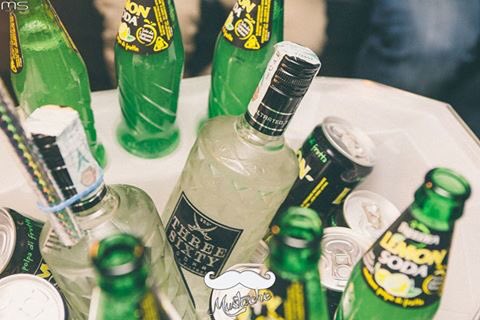 beatdops's tweet photo. #28aprile2016 #beatdrops #mustache #pleasurenoise https://t.co/DceQms8Mga