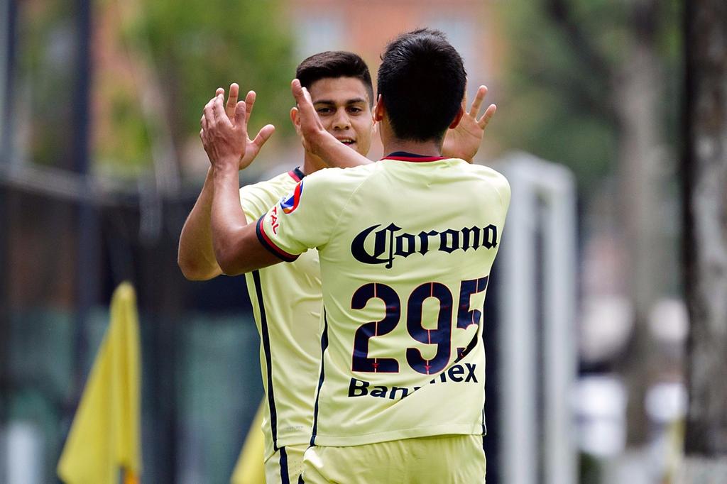 ClubAmerica's tweet photo. #Sub20 se termina la primera mitad. Con doblete de Pineda las Águilas vencen 2-0 a Monterrey https://t.co/tTssKTiTXt
