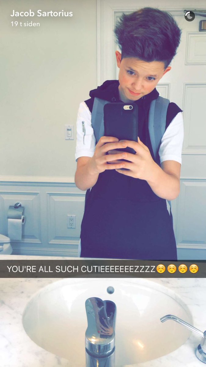 antonWalterfan's tweet photo. @jacobsartorius Snapchat ❤️ https://t.co/tWow9nExr5