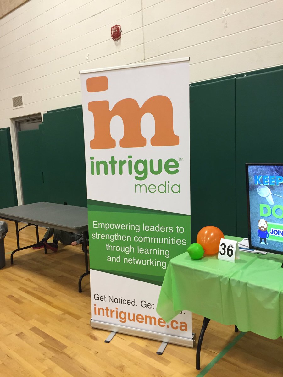 HaltonCResFair's tweet photo. Thanks to @MH_CCAC @iCare_Health @HaltonDSB  appreciate all your passion to support Halton! @IntrigueMilton https://t.co/fIhbsOY1Ue