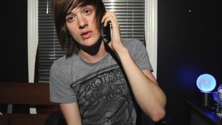 AndrewQuo's tweet image. Some ppl realized recently that emo quo was a thing and want me to bring it back..

I'll do it. For 1000 retweets 😂