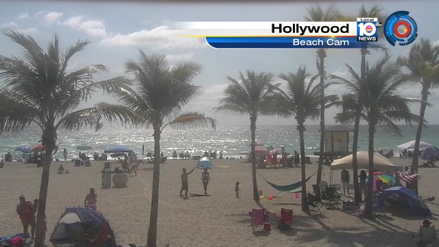 Make it a #BeachDay! East breeze, mostly sunny & dry...remember the sunscreen! https://t.co/BUixa7W59w