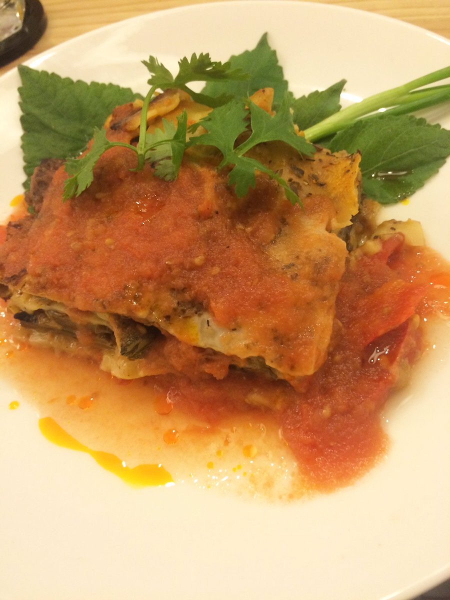 HibaKy92's tweet photo. Lasagna in Saigon at KAfé!! https://t.co/ZoBjSvS5BX
