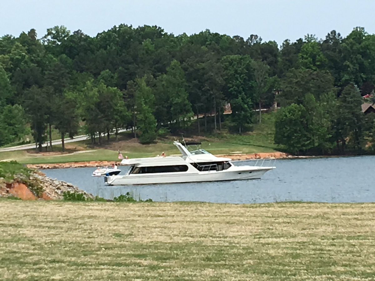 CochranFirm_ATL's tweet photo. Water fans.....#KAPsiDecatur Golf Tourney #LegacyGolfCourse https://t.co/zsSs4E4EMm