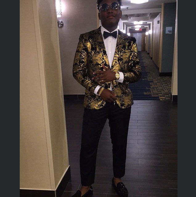Hoopers_dream's tweet photo. Well done young man🔥😩🎥#prom 😍 https://t.co/Msl4iE02mC