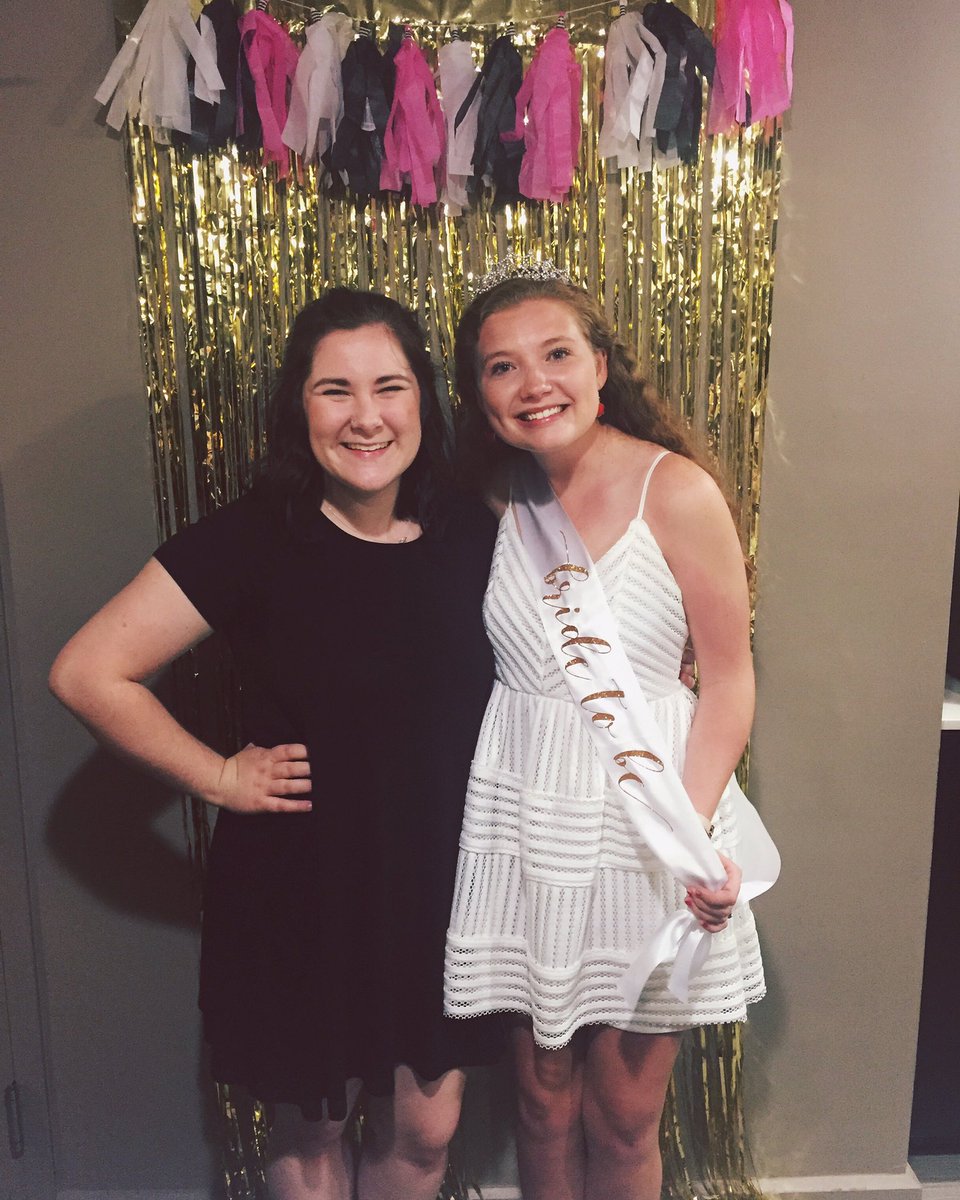 paigebennn's tweet photo. What a sweet night celebrating this beautiful bride! #WedWithMikeandMeg https://t.co/mh5ZZ0JlGU